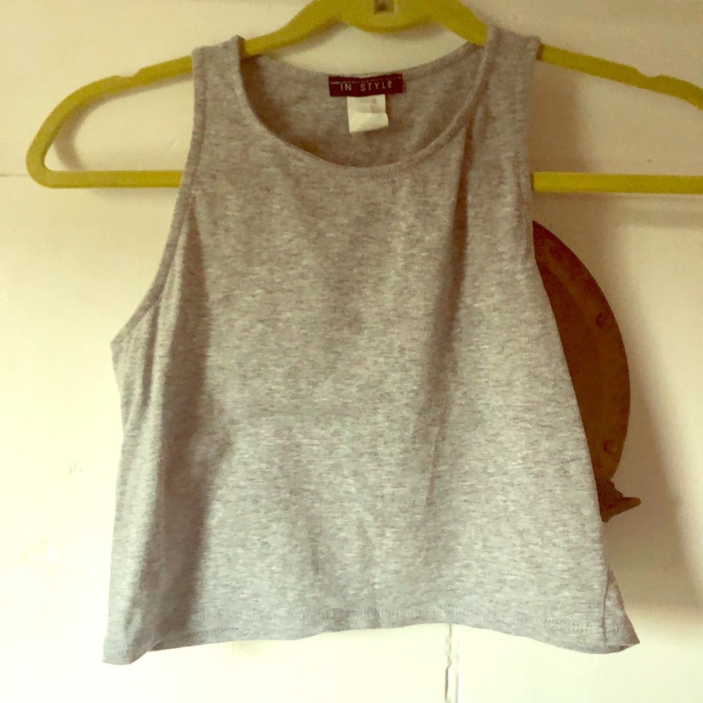 In style grey fitted crop top